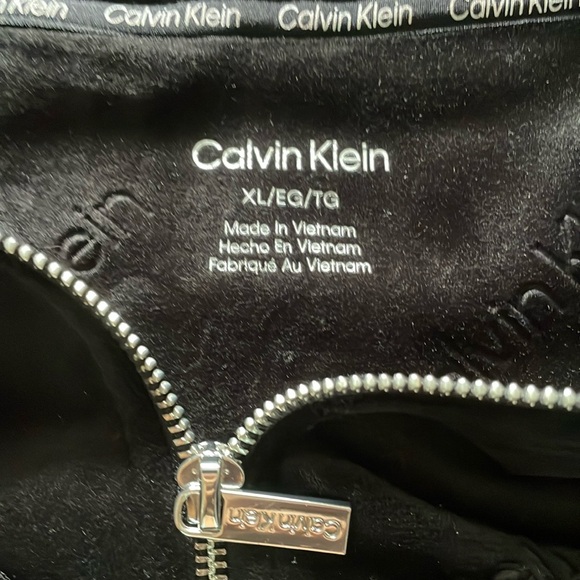 Calvin Klein Velour Zip-Up Hoodie with Embossed Logo & Pockets - NWOT - Picture 7 of 9